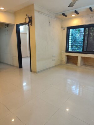 2 BHK Apartment For Rent in Evershine Park, Andheri West