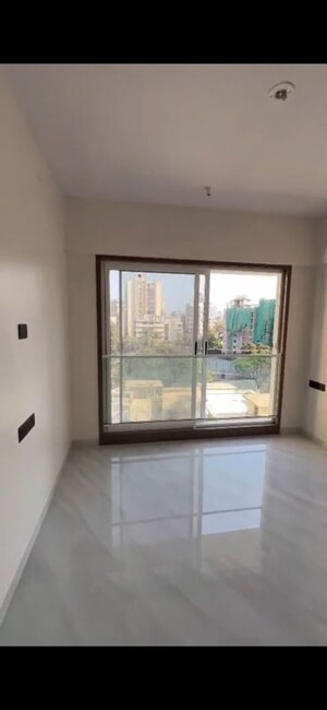 Room in 2 BHK Apartment at Kabra Garnet, Malad West – for Sale