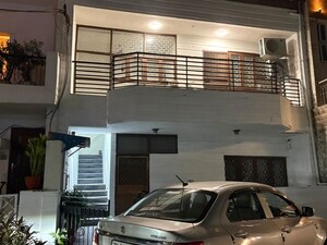 3 BHK Builder Floor – Exterior View View at Greater Kailash - for Rent