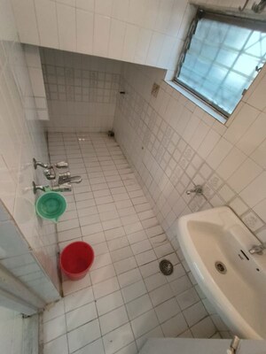 Bathroom in 2 BHK Villa at Hermes Heritage Homes, Shastrinagar – for Rent