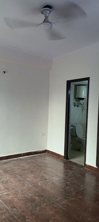 2 BHK +  930 Sq.Ft. Apartment in Aims Golf Avenue II