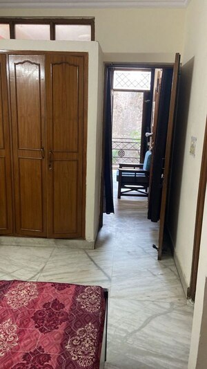 Room in 1 BHK Builder Floor at Kalkaji – for Rent