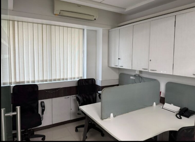 Team Area, satelite-gazebo Commercial Office Space 500 Sq.Ft. In Andheri East Mumbai 10747093