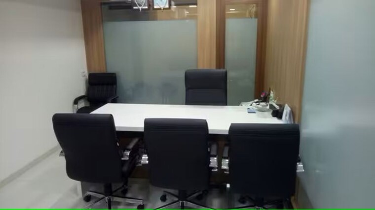 Team Area, satelite-gazebo Commercial Office Space 500 Sq.Ft. In Andheri East Mumbai 10747093