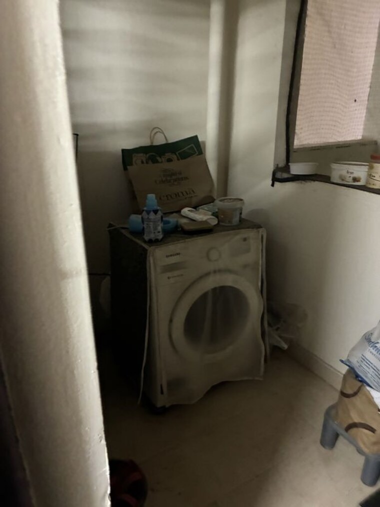 Bathroom, keerthi-splendour 3 Bedroom 1537 Sq.Ft. Apartment In Thubarahalli Bangalore 10747126