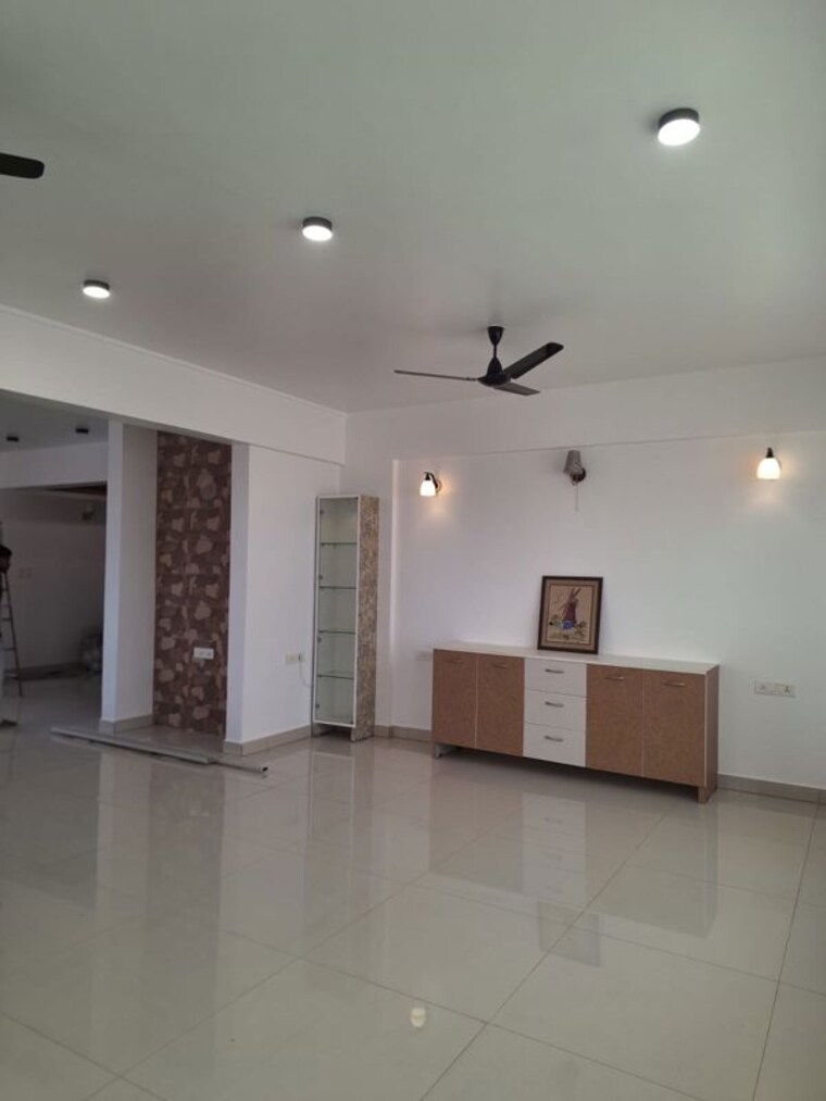 Living Room, sanjay nagar 3 Bedroom 3000 Sq.Ft. Apartment In Sanjay Nagar Bangalore 10747149