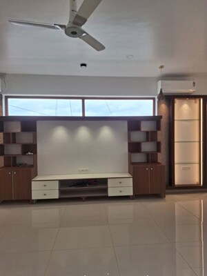 Kitchen in 3 BHK Apartment at Sanjay Nagar – for Rent