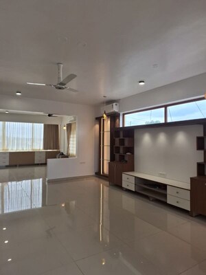 Kitchen in 3 BHK Apartment at Sanjay Nagar – for Rent