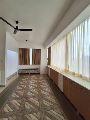 Kitchen in 3 BHK Apartment at Sanjay Nagar – for Rent