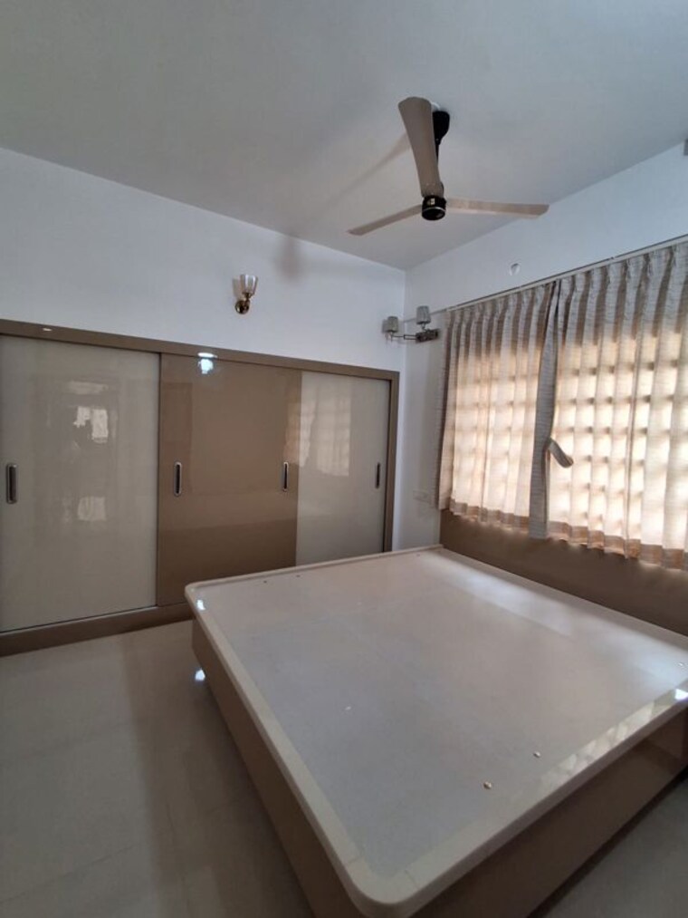 Room, sanjay nagar 3 Bedroom 3000 Sq.Ft. Apartment In Sanjay Nagar Bangalore 10747149