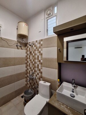 Attached Bathroom in 3 BHK Apartment at Sanjay Nagar – for Rent