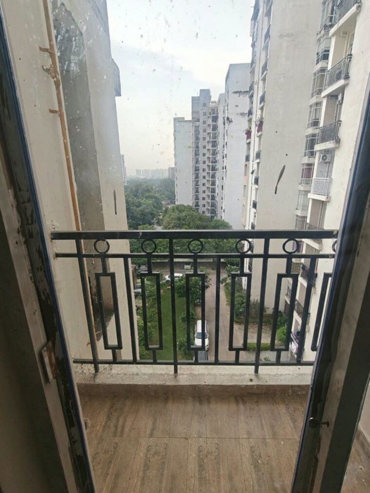 Balcony, ansal-api-celebrity-gardens 2 Bedroom 1295 Sq.Ft. Apartment In Sushant Golf City Lucknow 10747170