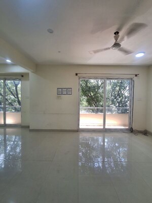 Room in 3 BHK Apartment at Hmt Layout – for Rent