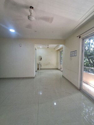 Room in 3 BHK Apartment at Hmt Layout – for Rent