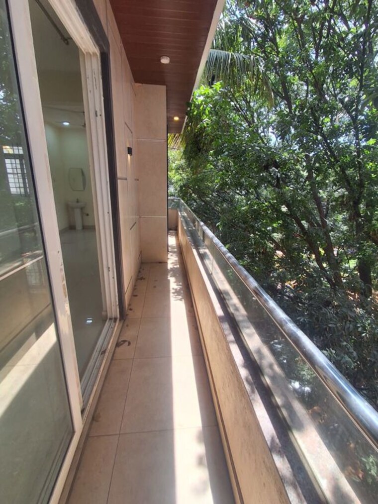 Balcony, hmt layout 3 Bedroom 1500 Sq.Ft. Apartment In Hmt Layout Bangalore 10747197
