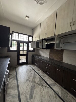 Kitchen in 6+ BHK Independent House at Sector 26 – for Rent