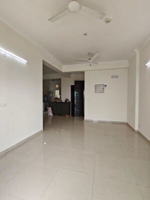 Room in 3 BHK Apartment at Capital Athena, Sector 1 Greater Noida – for Sale
