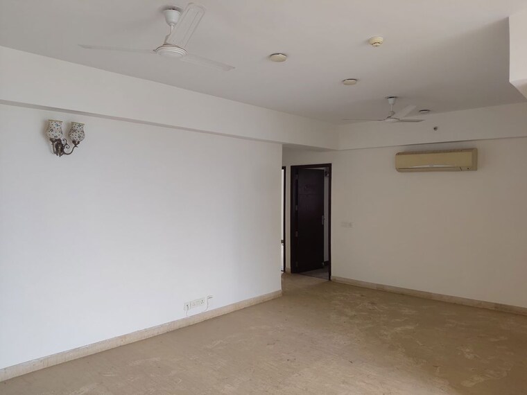 Room, paarth-apartments 3.5 Bedroom 2000 Sq.Ft. Apartment In Sector 55 Gurgaon 10747214