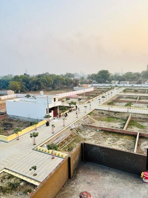  Plot For Sale in Azad Nagar