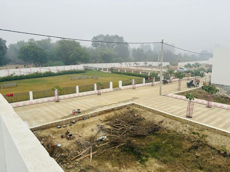 undefined, azad nagar  1000 Sq.Ft. Plot In Azad Nagar Lucknow 10747244