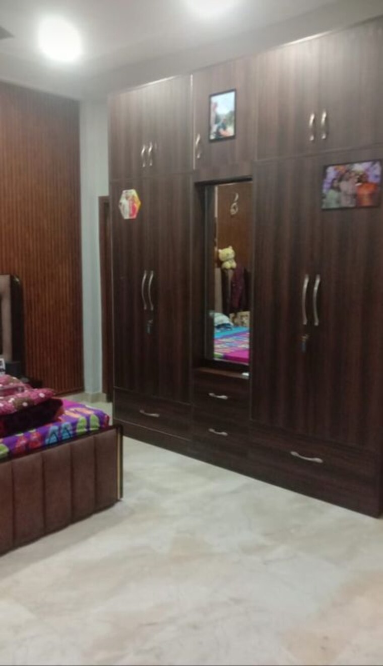 Bedroom, avantika colony 3 Bedroom 240 Sq.Yd. Builder Floor In Avantika Colony Ghaziabad 10747249