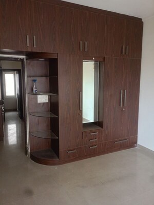 Room in 3 BHK Apartment at AWHO Shanti Vihar, Sector 95 – for Rent