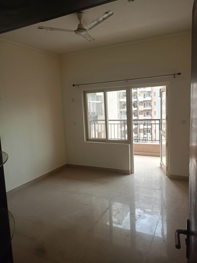Room, awho-shanti-vihar 3 Bedroom 1750 Sq.Ft. Apartment In Sector 95 Gurgaon 10747269