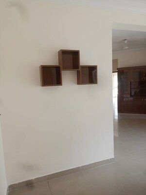 Room in 4 BHK Apartment at AWHO Shanti Vihar, Sector 95 – for Rent