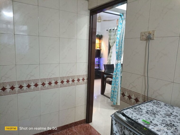 Bathroom, om-shanti-complex 1 Bedroom 550 Sq.Ft. Apartment In Marol Mumbai 10747303