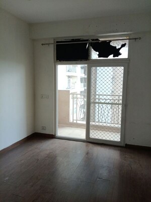 3 BHK Apartment For Rent in Mahagun My Woods, Sector 16c Greater Noida