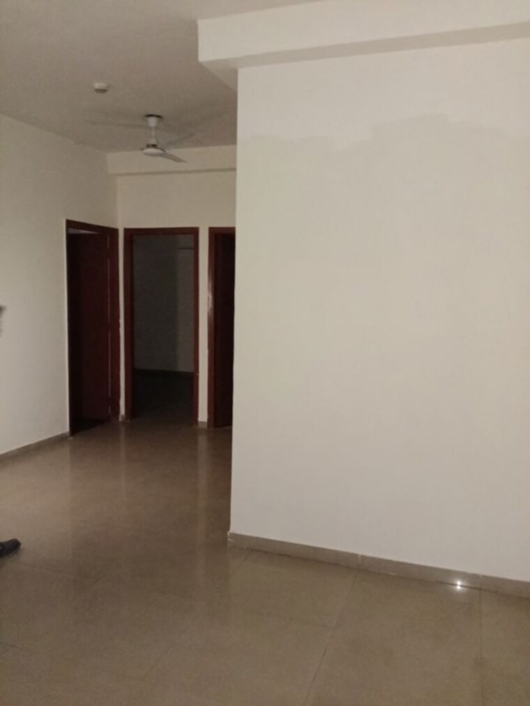 Room, mahagun-my-woods 3 Bedroom 1520 Sq.Ft. Apartment In Sector 16c Greater Noida Greater Noida 10747358