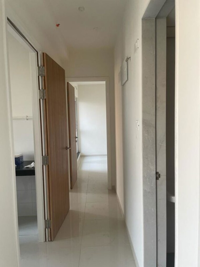 undefined, godrej-emerald 1.5 Bedroom 580 Sq.Ft. Apartment In Ghodbunder Road Thane 10747348