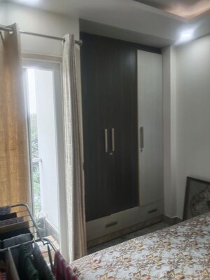 Building Lobby in 1 RK Builder Floor at West Delhi – for Rent