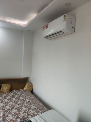 Room in 1 RK Builder Floor at West Delhi – for Rent