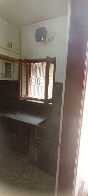 Furnished Amenities in 2 BHK Independent House at Sector 16 – for Rent