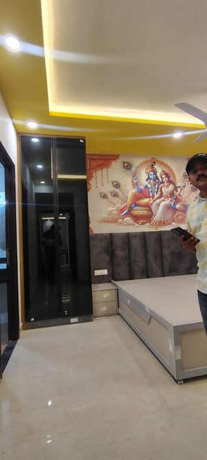 Furnished Amenities in 2 BHK Apartment at Rishita Mulberry Heights, Sushant Golf City – for Rent