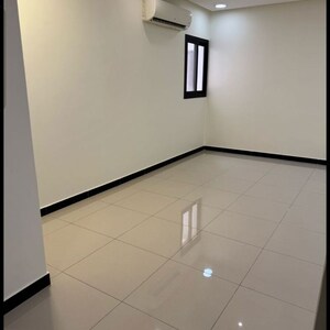 Room in 3 BHK Apartment at Piramal Vaikunth, Balkum Pada – for Sale