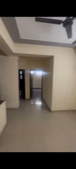 Room in 3 BHK Apartment at Ajnara Integrity, Raj Nagar Extension – for Rent