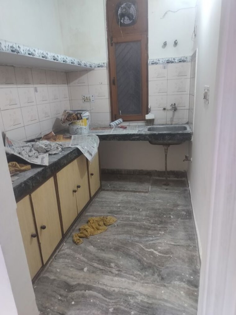 Kitchen, maidan garhi 1 Bedroom 500 Sq.Ft. Builder Floor In Maidan Garhi Delhi 10747390