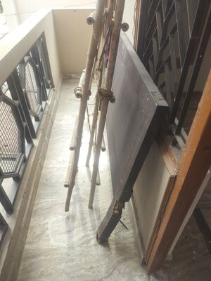 Balcony in 1 BHK Builder Floor at Maidan Garhi – for Rent