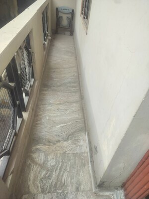 Balcony in 1 BHK Builder Floor at Maidan Garhi – for Rent
