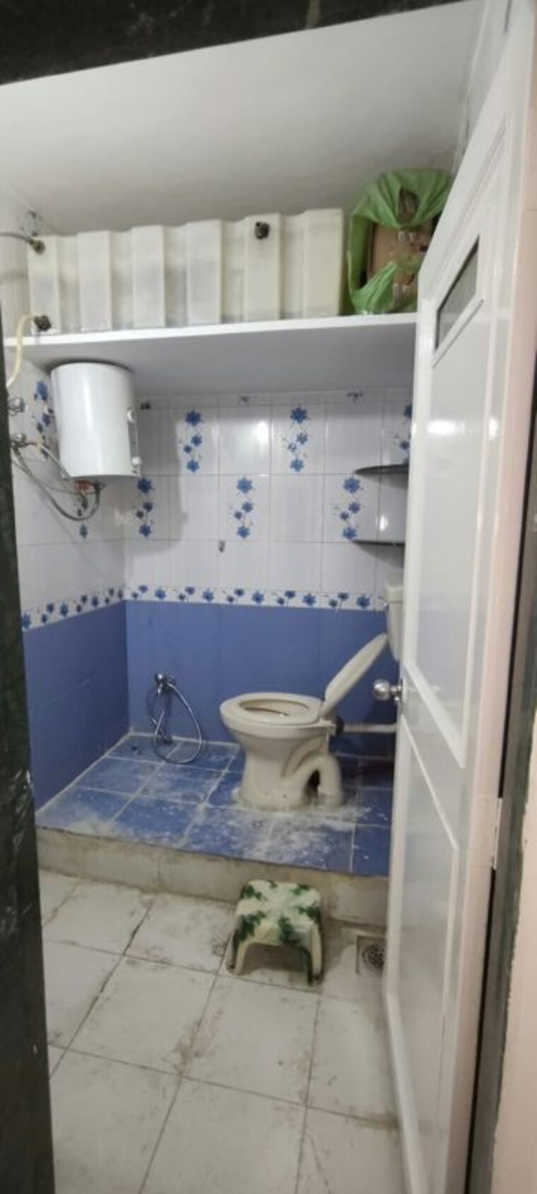 Bathroom, maharshi-aashray 2 Bedroom 800 Sq.Ft. Apartment In Wakad Pune 10747395