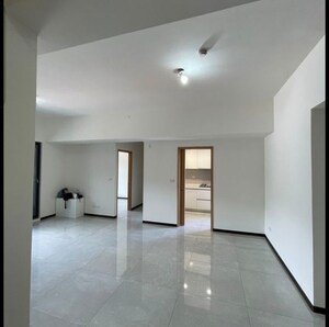 Room in 3 BHK Apartment at Piramal Vaikunth, Balkum Pada – for Sale