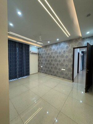 Room in 3 BHK Apartment at Maya Green Lotus Saksham, International Airport Road – for Rent