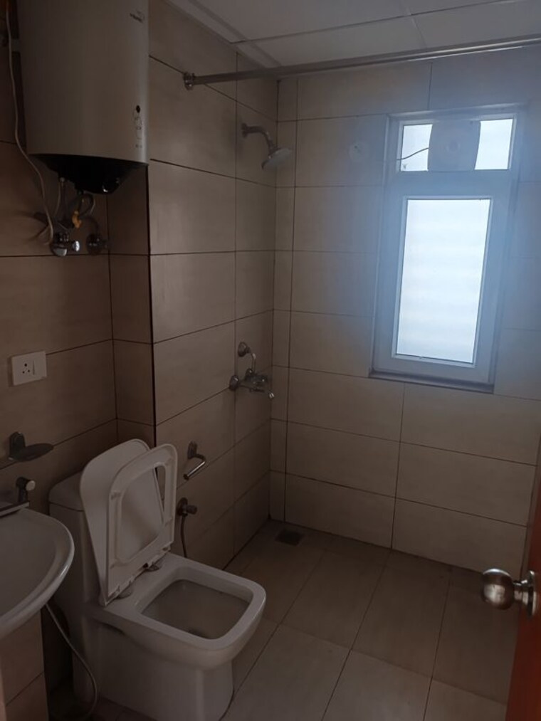 Bathroom, tata-eureka-park 3 Bedroom 1575 Sq.Ft. Apartment In Sector 150 Noida 10747477