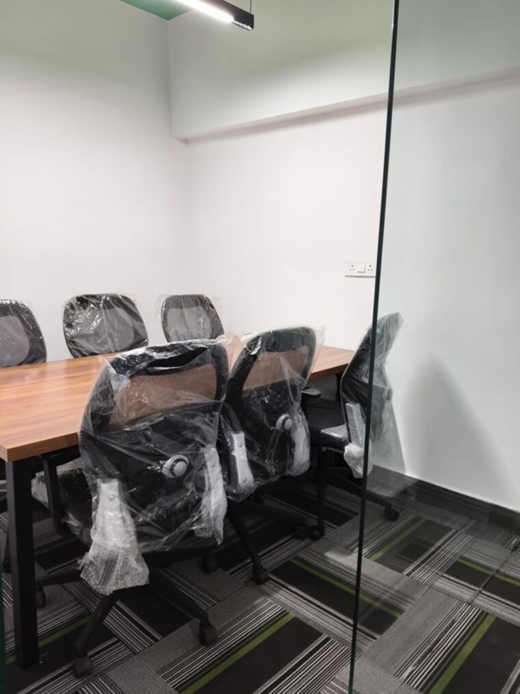 Gym, sector 3 Commercial Office Space 2500 Sq.Ft. In Sector 3 Noida 10747487