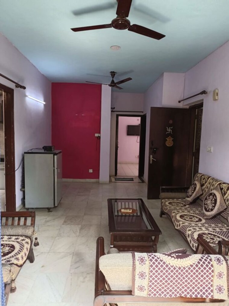 Living Room, ansal-sushant-floors 2 Bedroom 900 Sq.Ft. Builder Floor In Sushant Lok ii Gurgaon 10747496