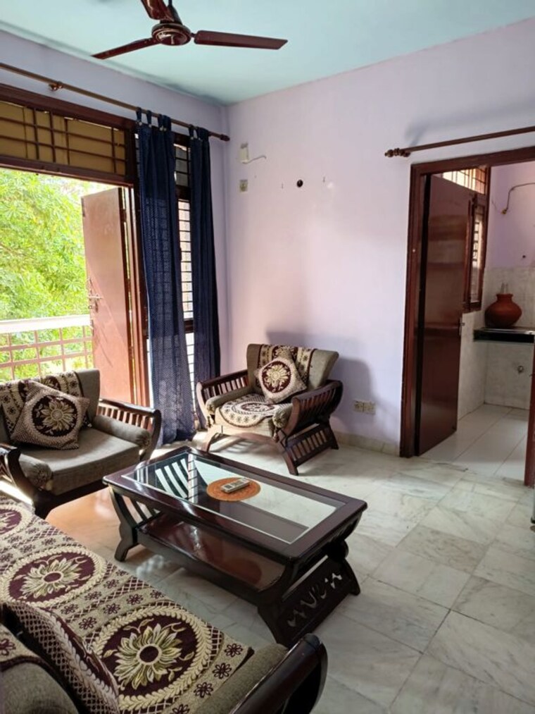 Living Room, ansal-sushant-floors 2 Bedroom 900 Sq.Ft. Builder Floor In Sushant Lok ii Gurgaon 10747496