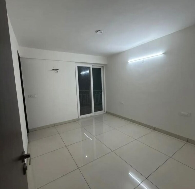 Room, hermitage-centralis 3 Bedroom 1450 Sq.Ft. Apartment In Vip Road Zirakpur 10747514
