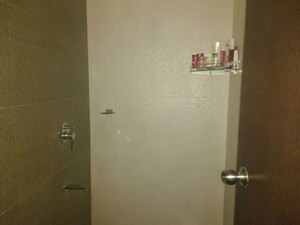 Room in 1 BHK Apartment at Mantra Essence, Undri – for Rent